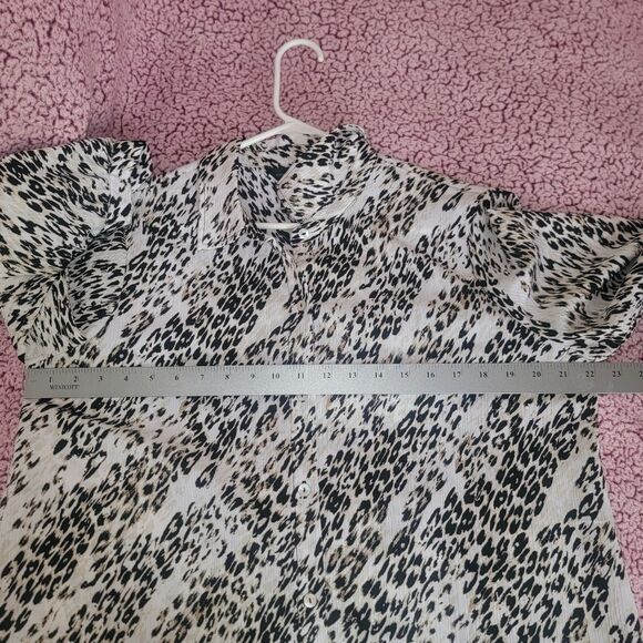 Investments Womens Size L Button Down Animal Print Top 3/4 Long Sleeve - Picture 12 of 14